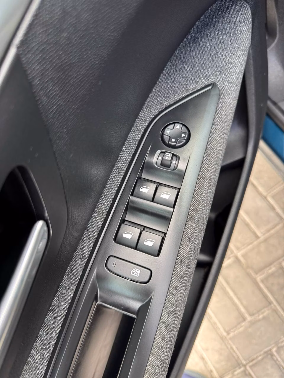 Peugeot 5008 фото 21