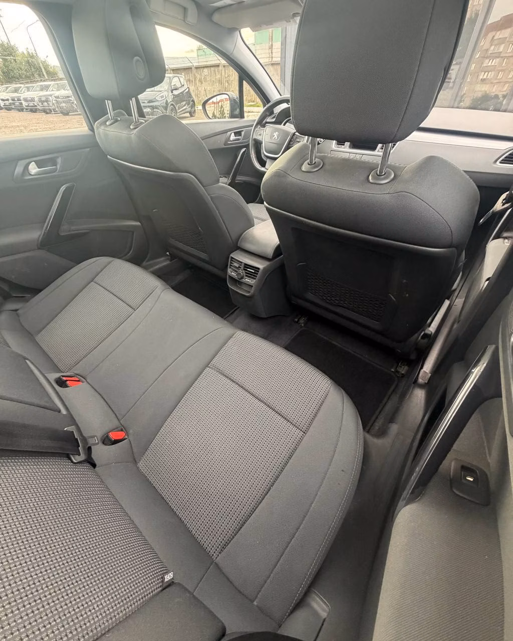 Peugeot 508 фото 13