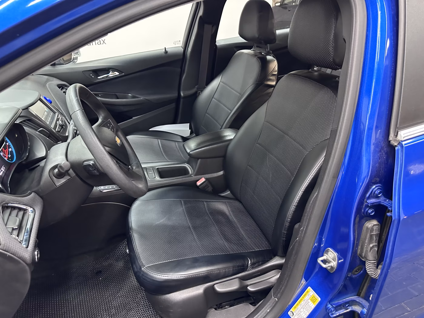 Chevrolet Cruze фото 8