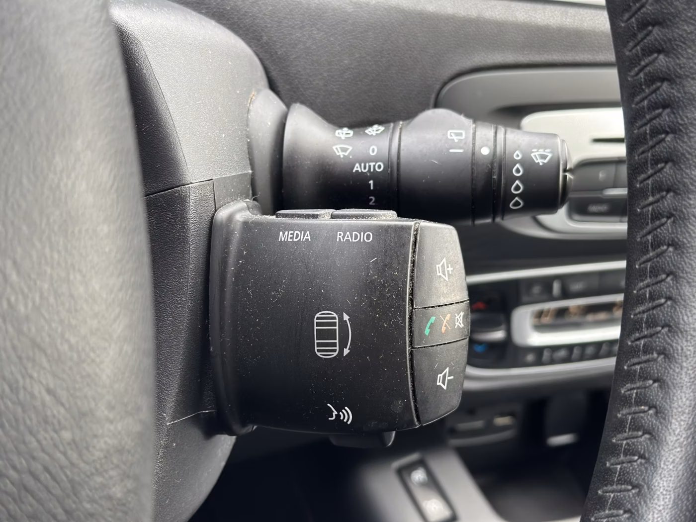 Renault Grand Scenic фото 25