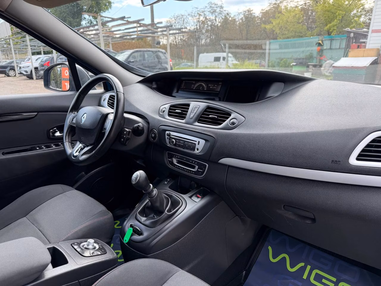 Renault Scenic фото 21