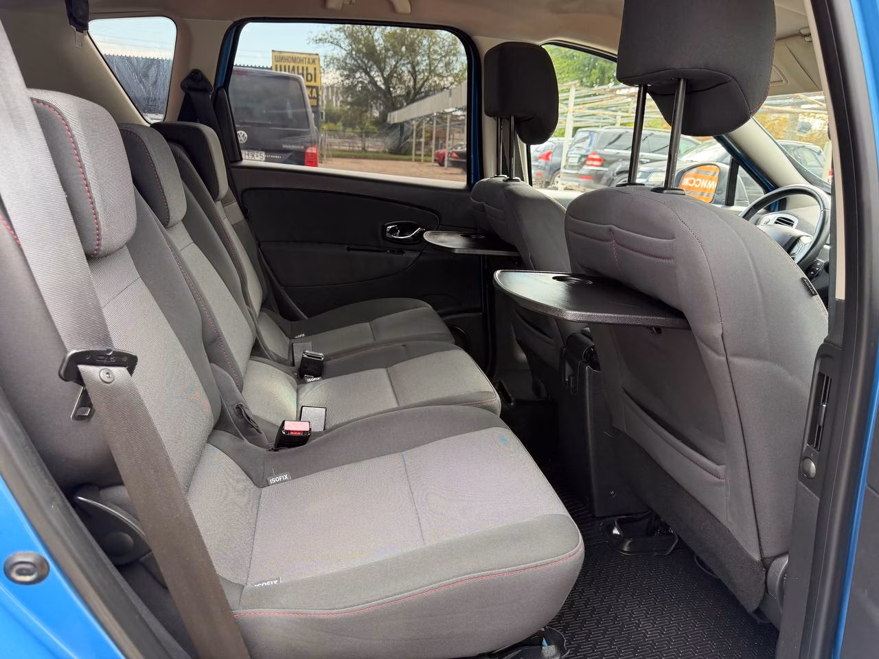 Renault Scenic фото 18