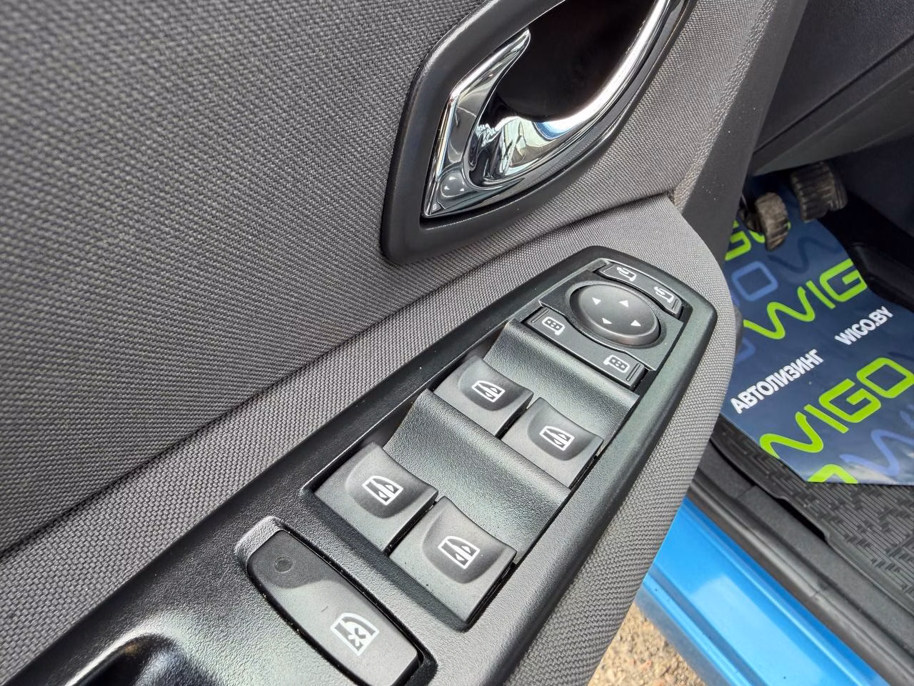Renault Scenic фото 24