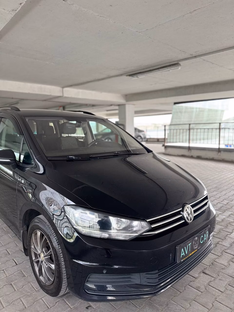 Volkswagen Touran фото 10