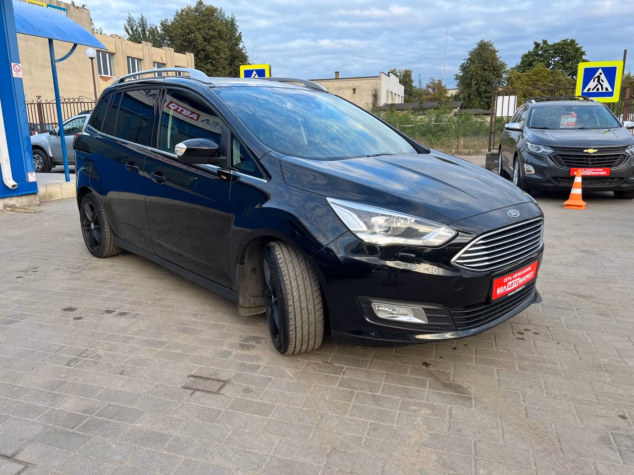 Ford Grand C-Max фото 5