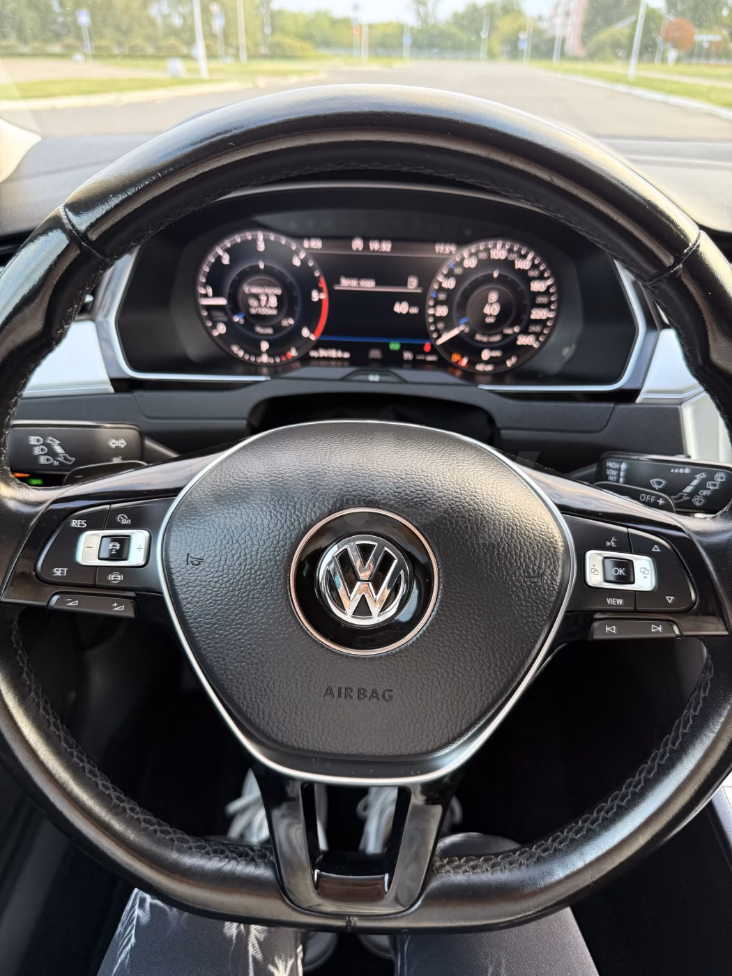 Volkswagen Passat фото 12