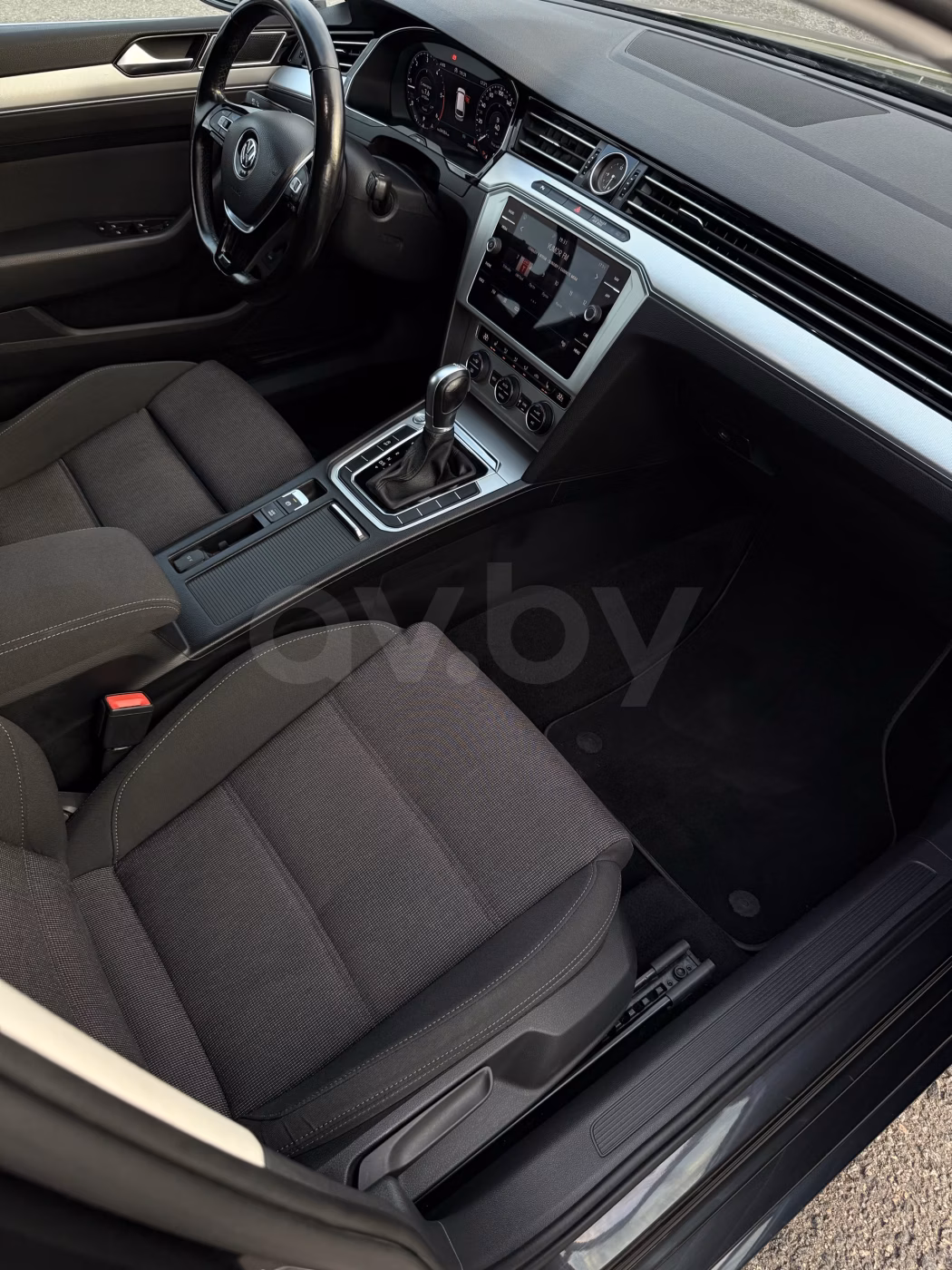 Volkswagen Passat фото 13