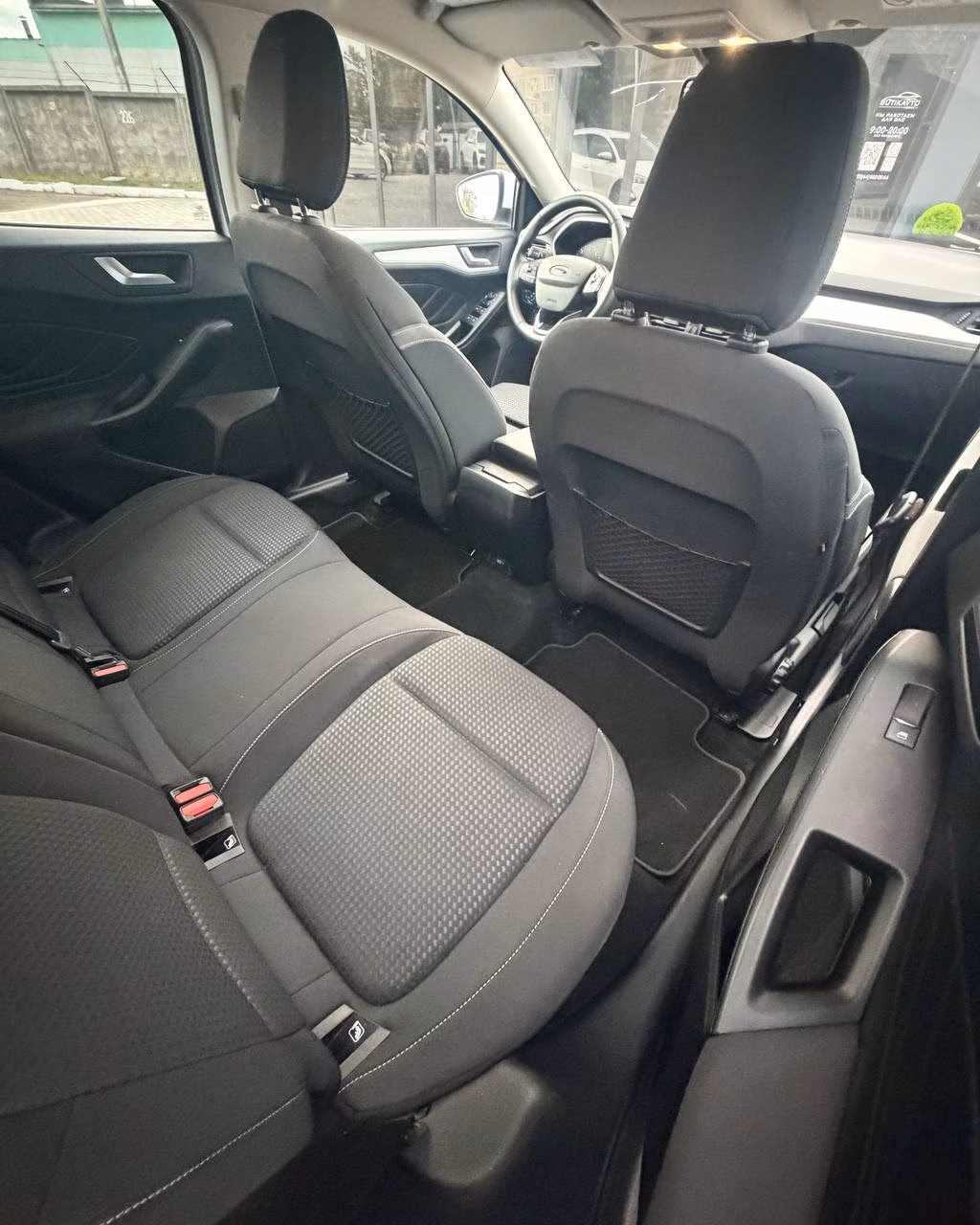 Ford Focus фото 13