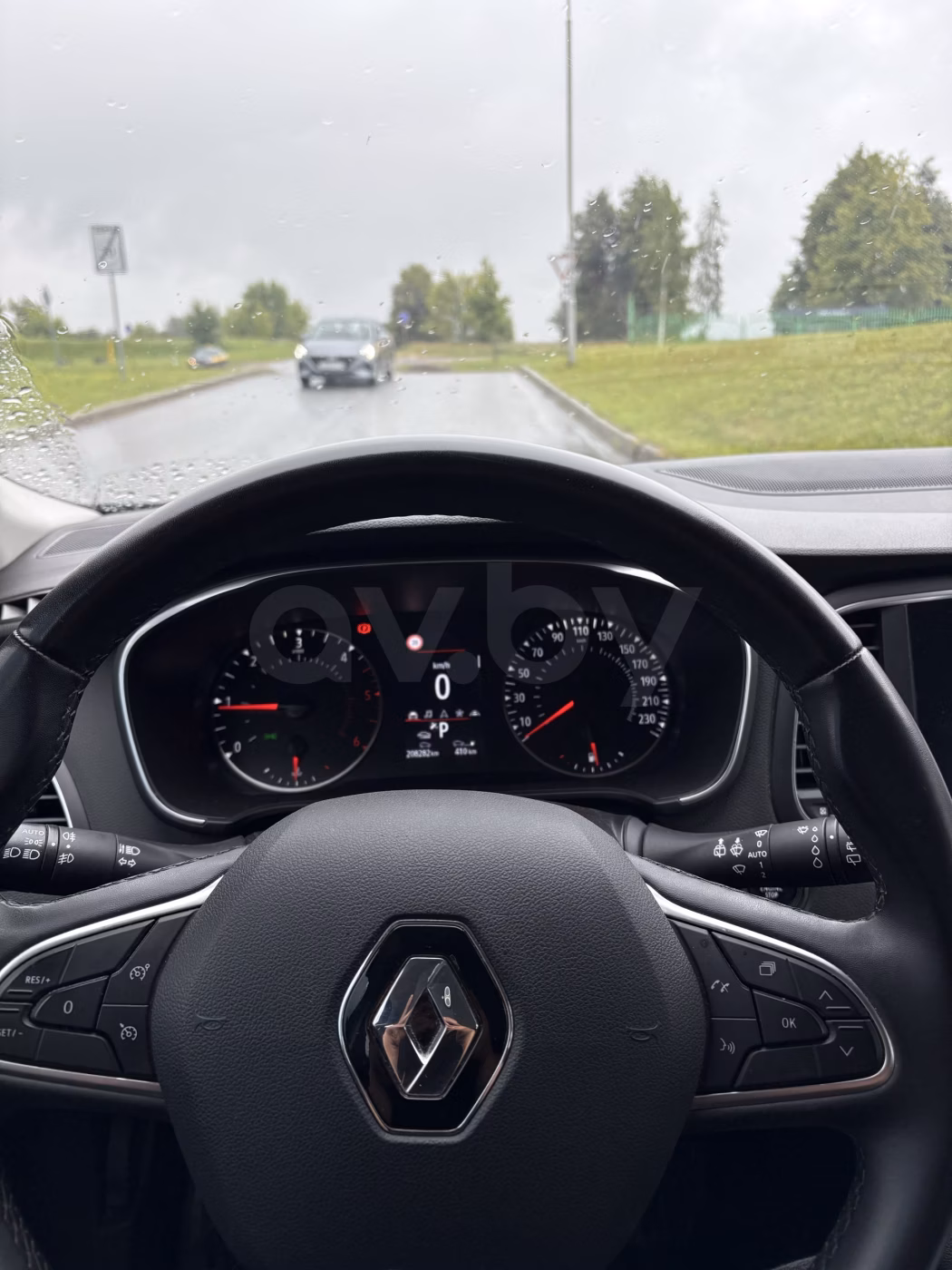 Renault Megane фото 7