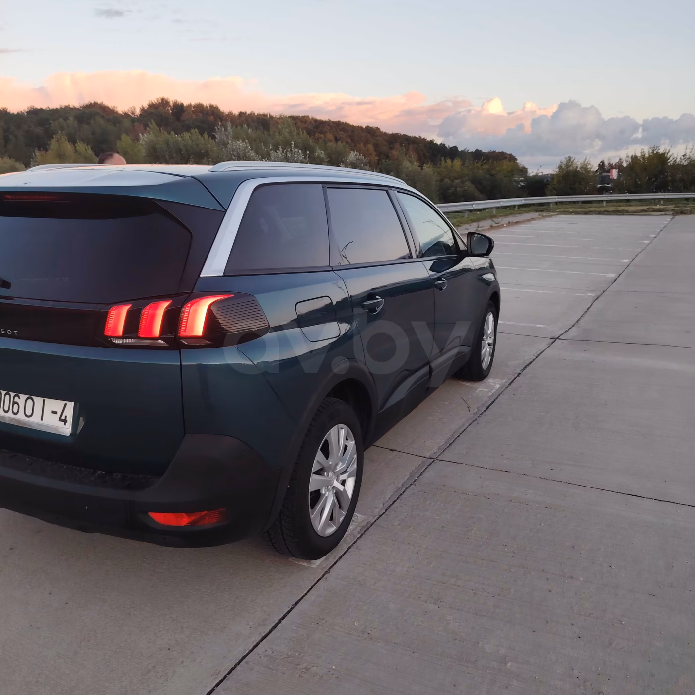 Peugeot 5008 фото 5