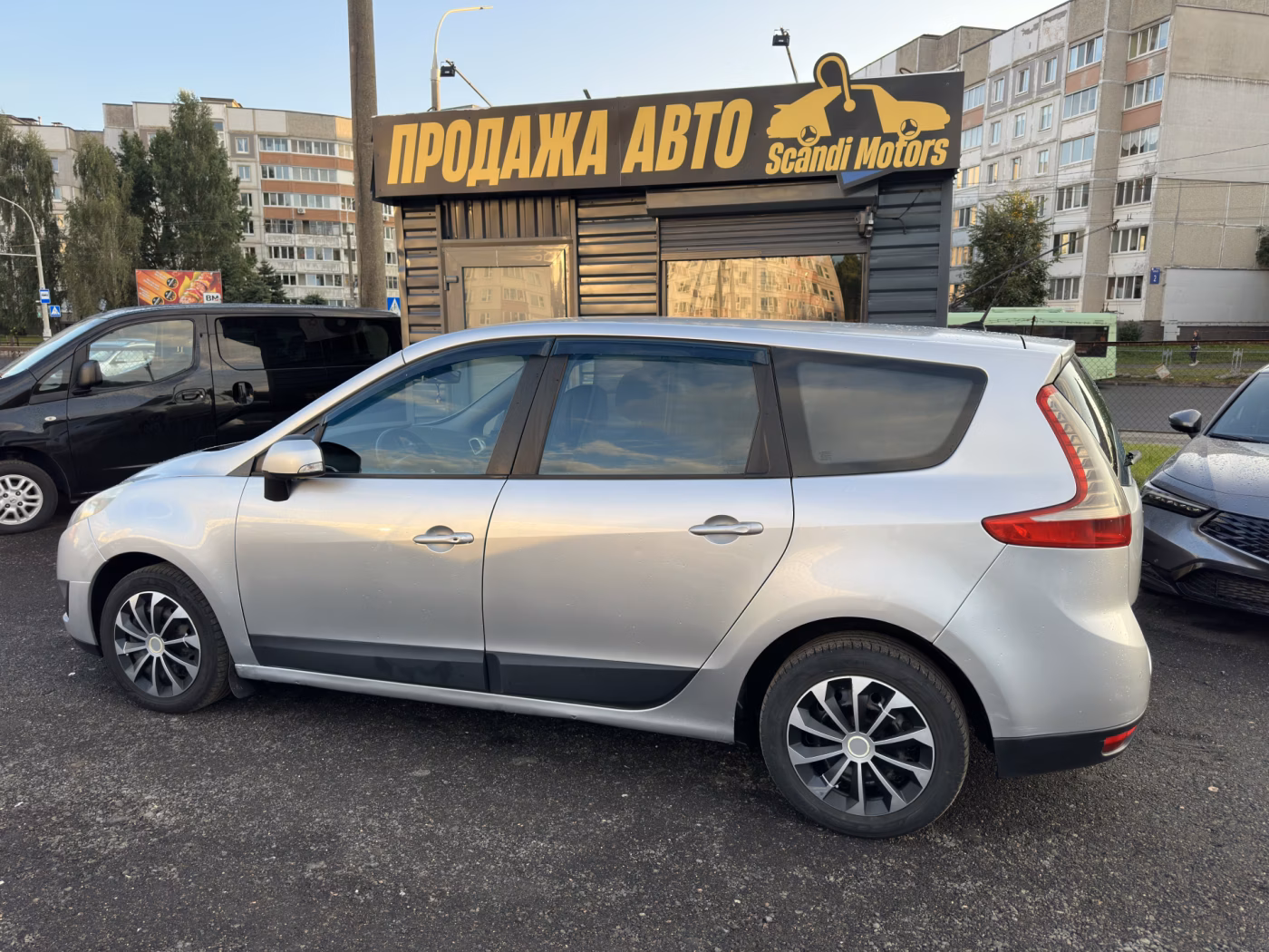Renault Scenic фото 6