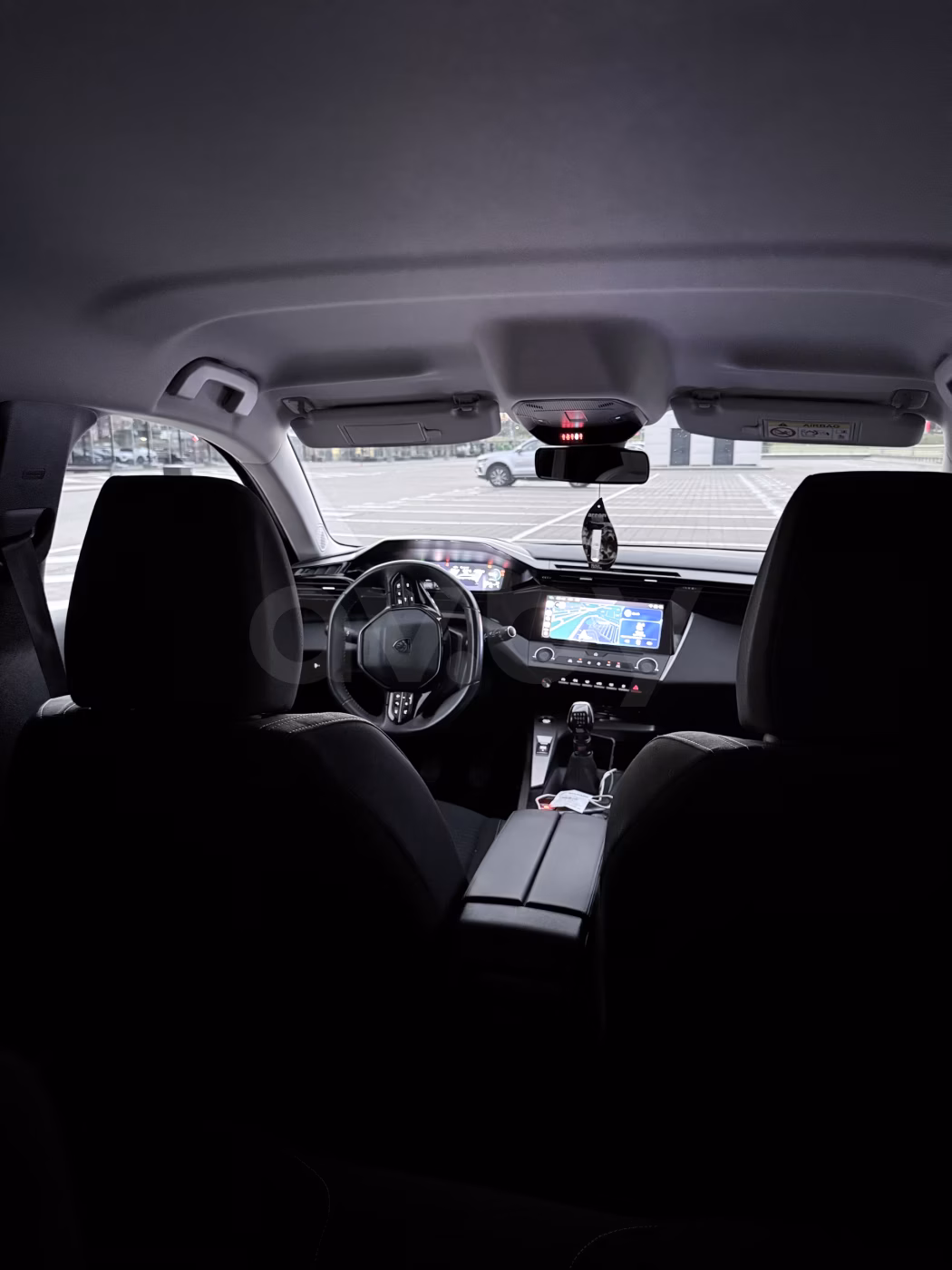 Peugeot 308 фото 10