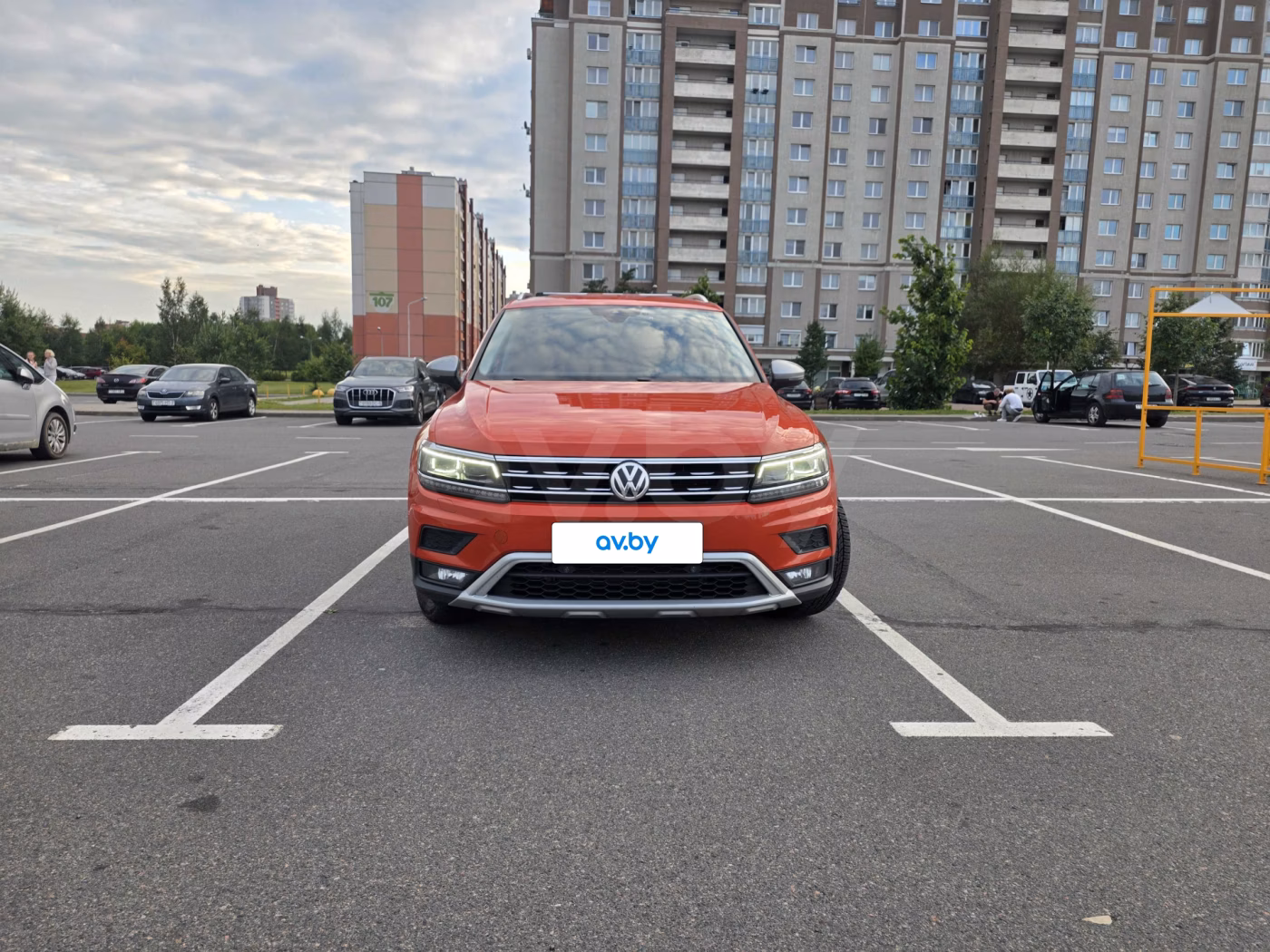 Volkswagen Tiguan Allspace фото 2