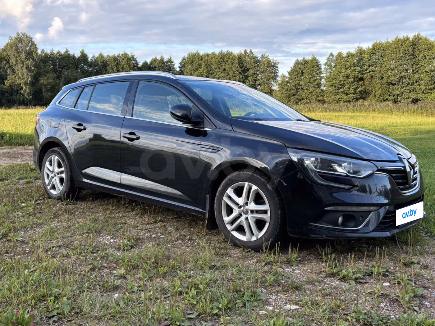 Renault Megane фото 4