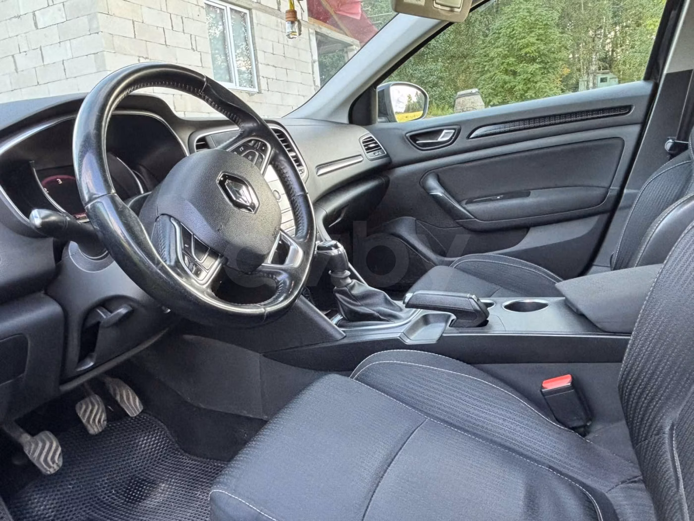 Renault Megane фото 6
