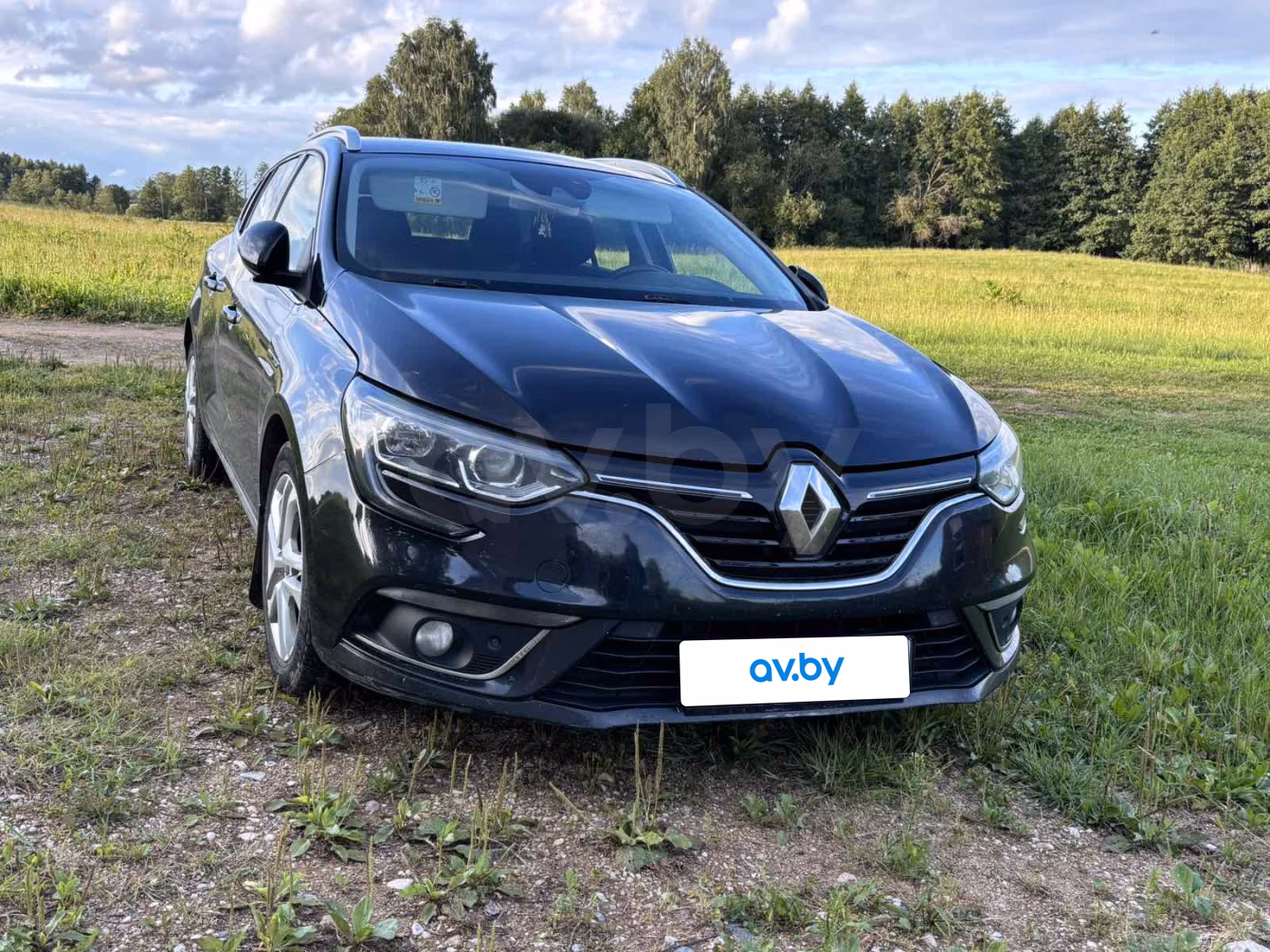 Renault Megane фото 13