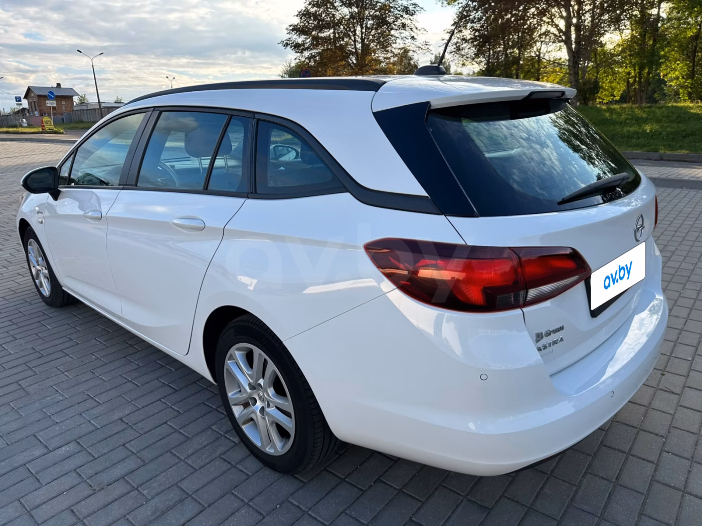 Opel Astra фото 9