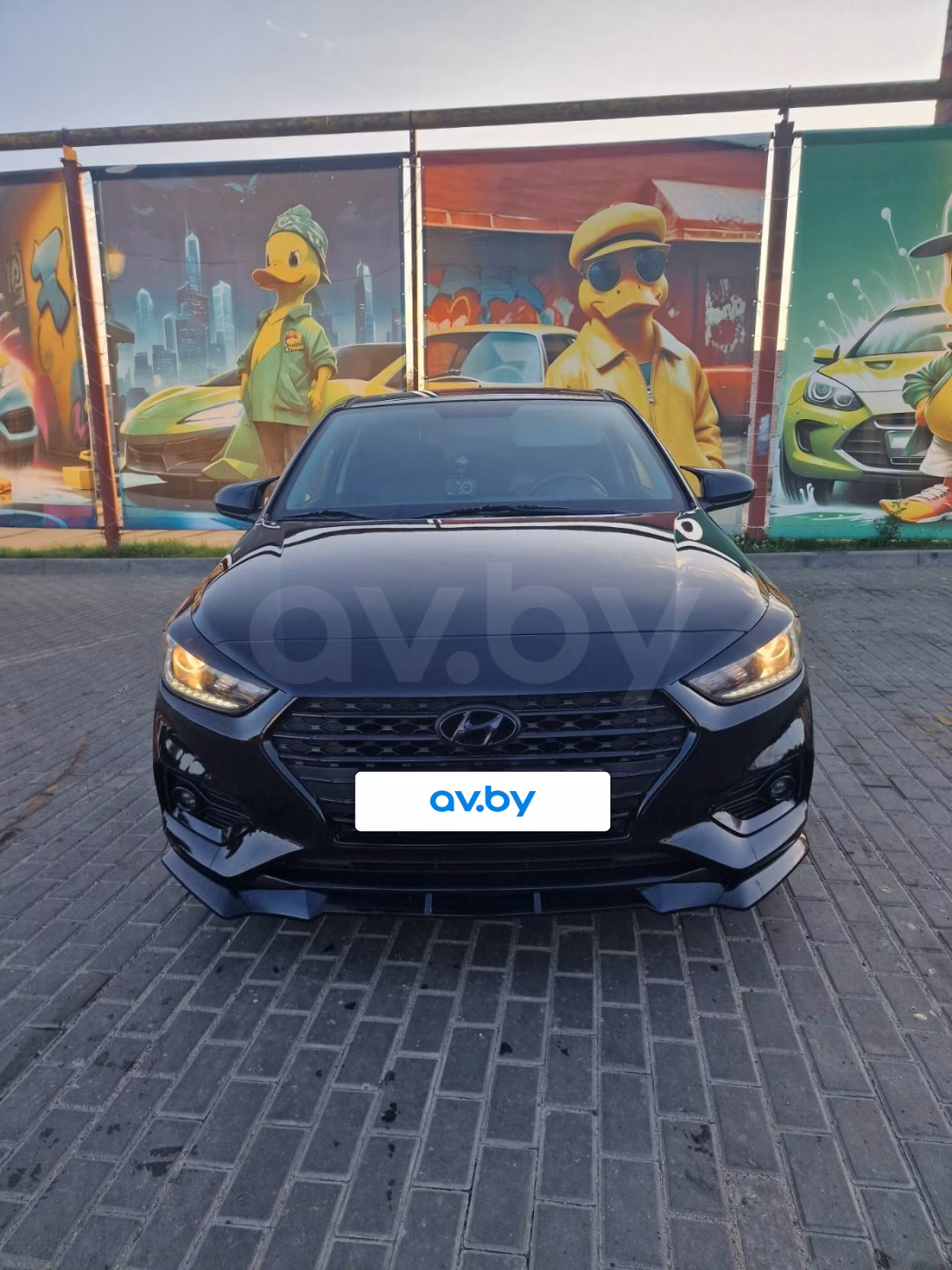 Hyundai Accent фото 3