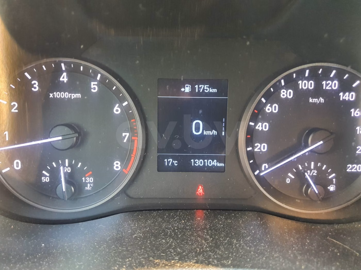 Hyundai Accent фото 9