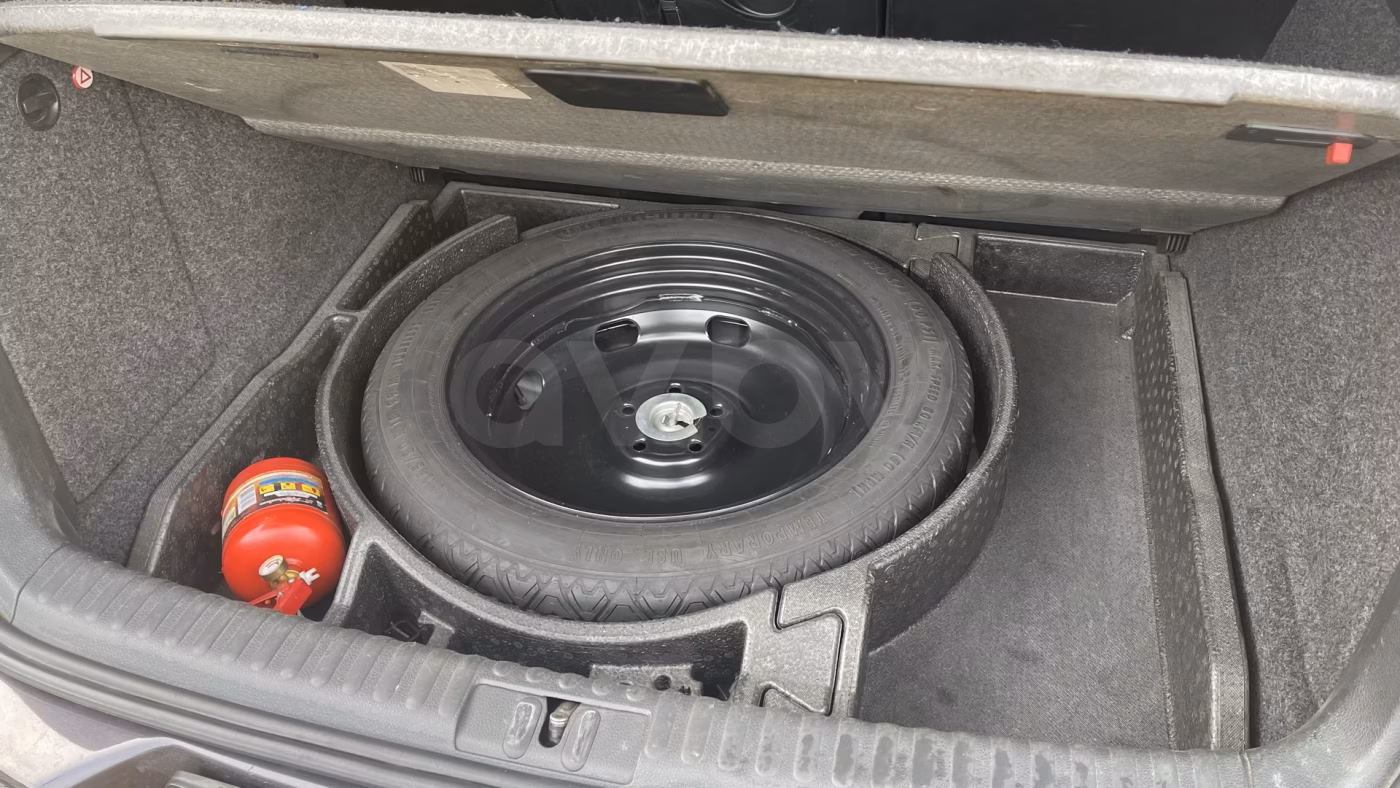 Volkswagen Tiguan фото 2