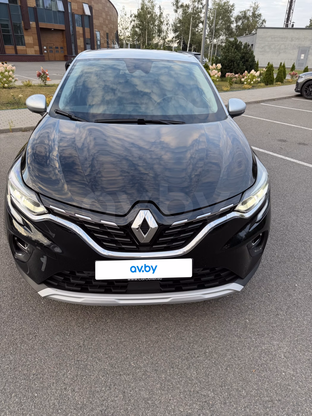 Renault Captur фото 12