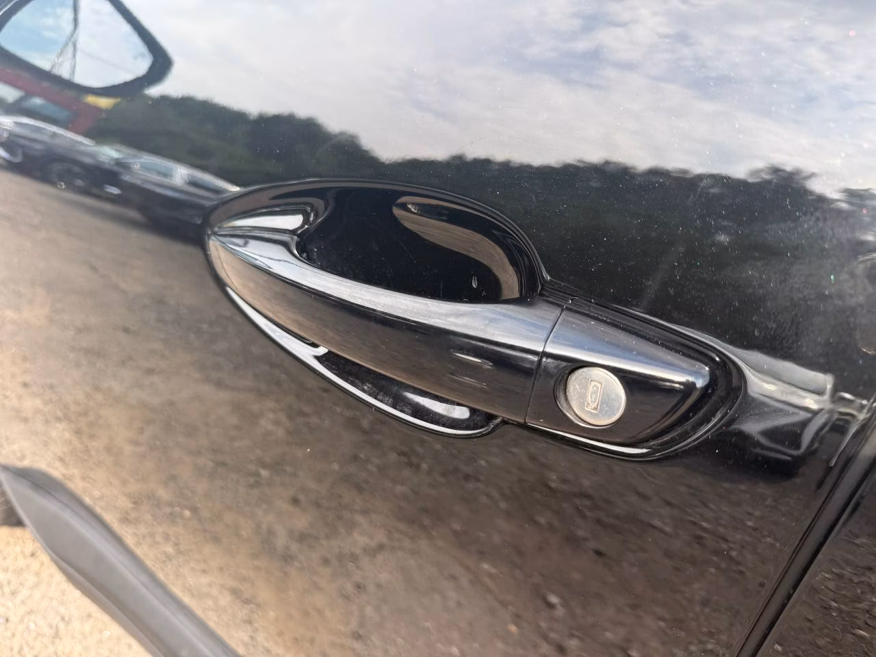 Peugeot 5008 фото 16
