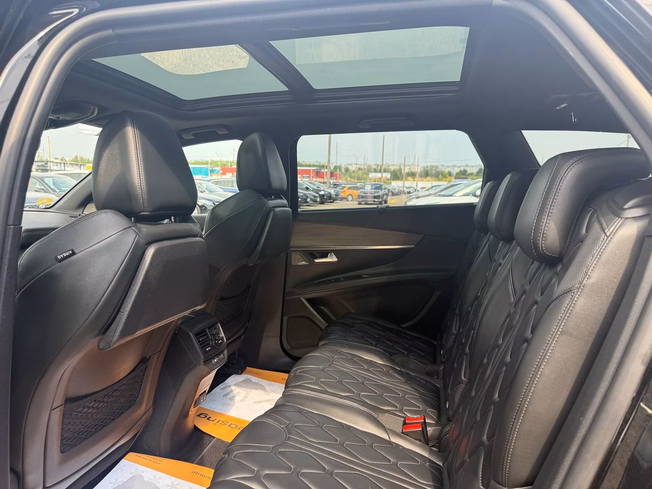 Peugeot 5008 фото 19