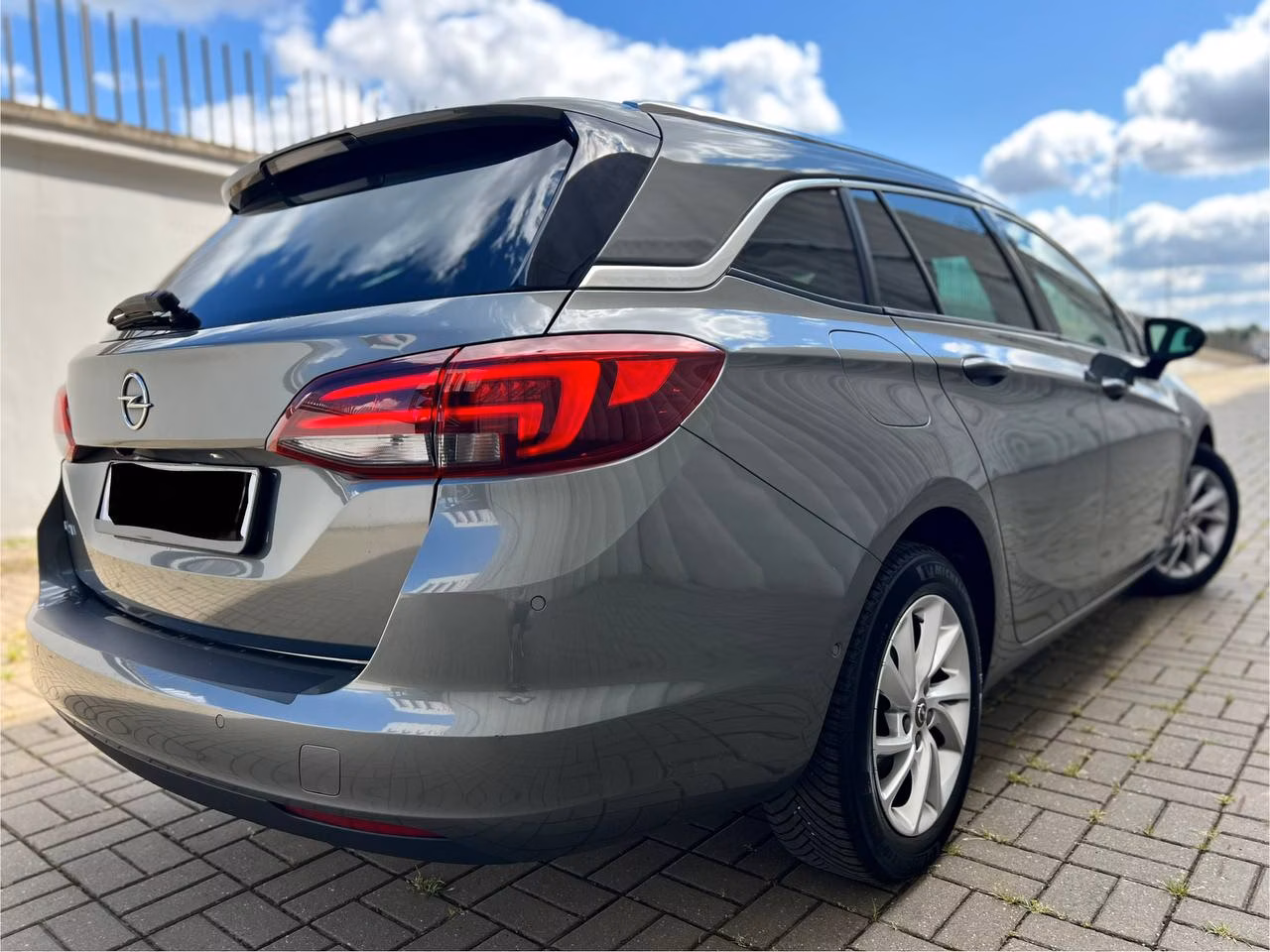 Opel Astra фото 8