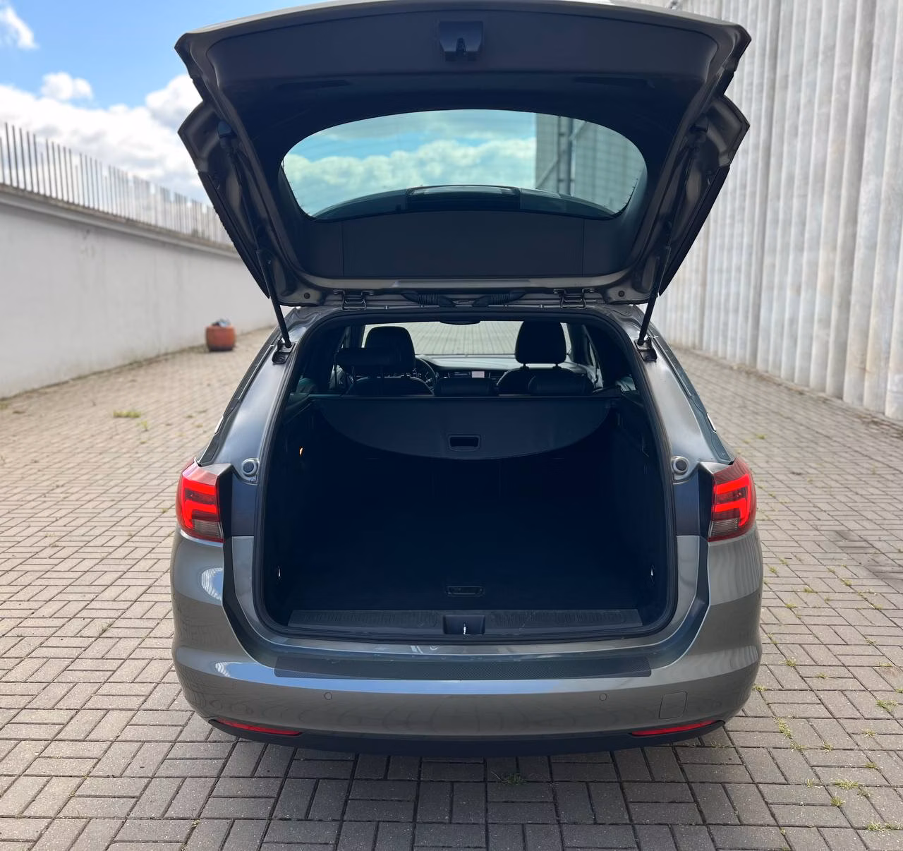 Opel Astra фото 10