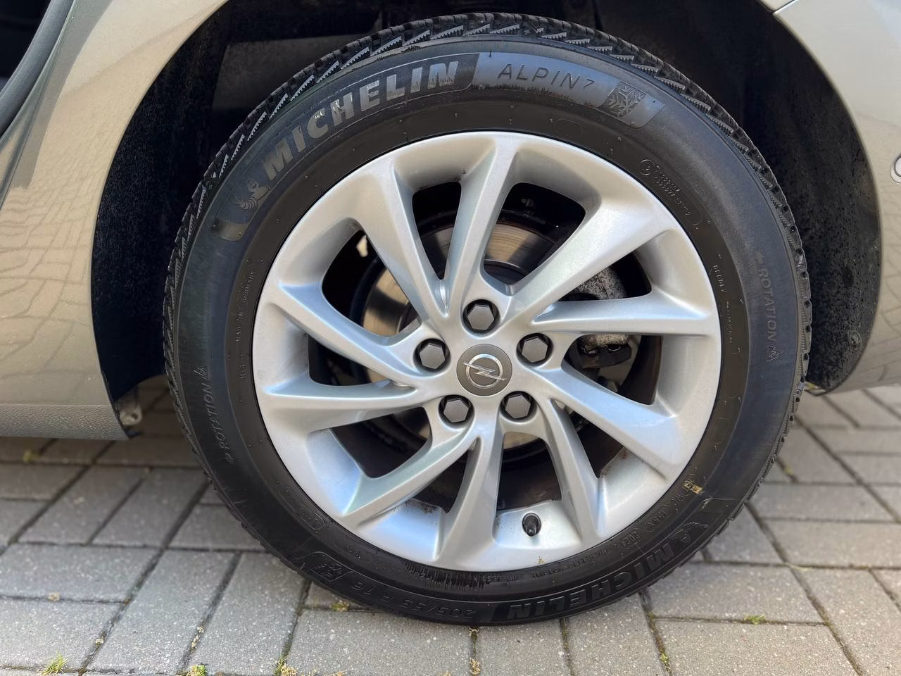 Opel Astra фото 22