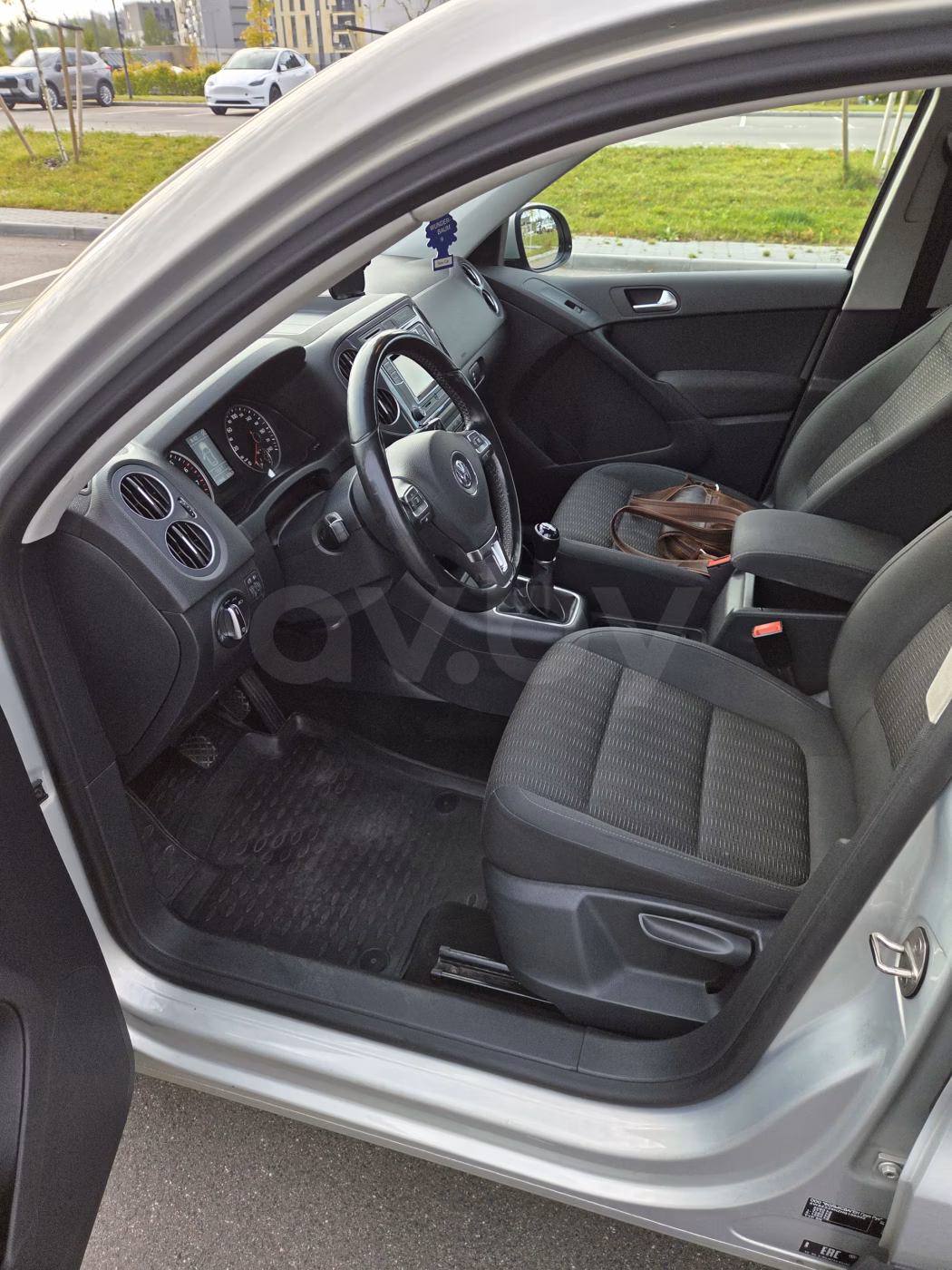 Volkswagen Tiguan фото 11
