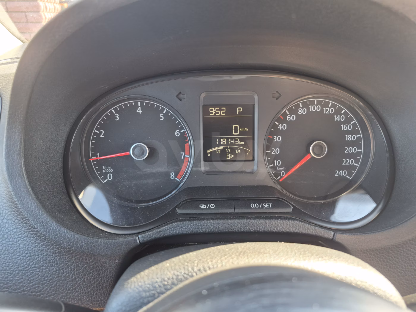 Volkswagen Polo Sedan фото 8