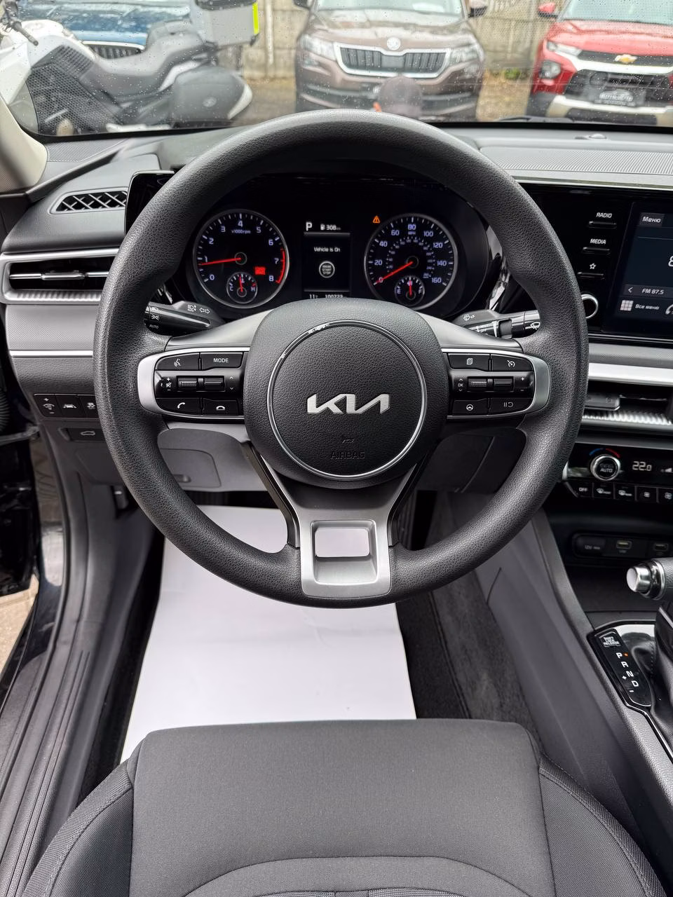 Kia K5 фото 11
