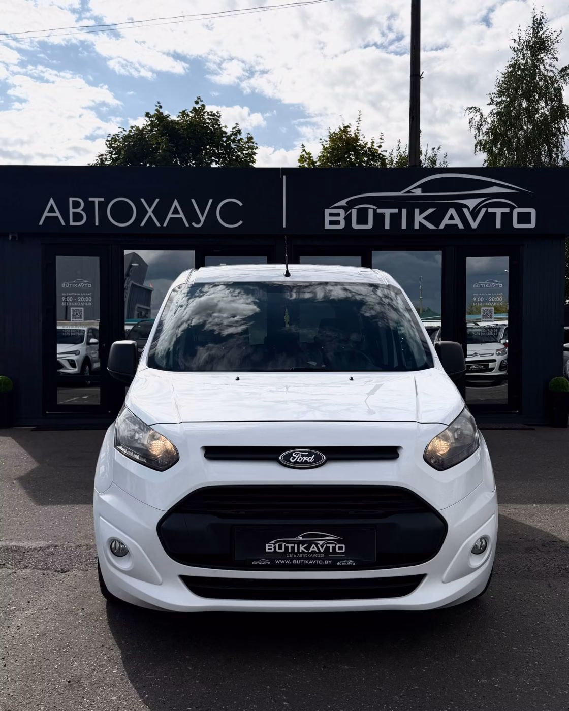 Ford Tourneo Connect фото 2