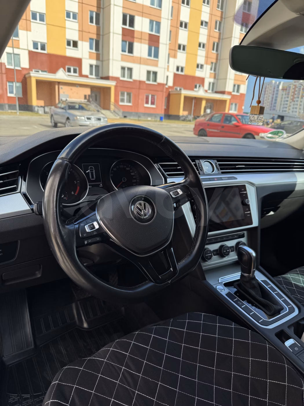 Volkswagen Passat фото 9