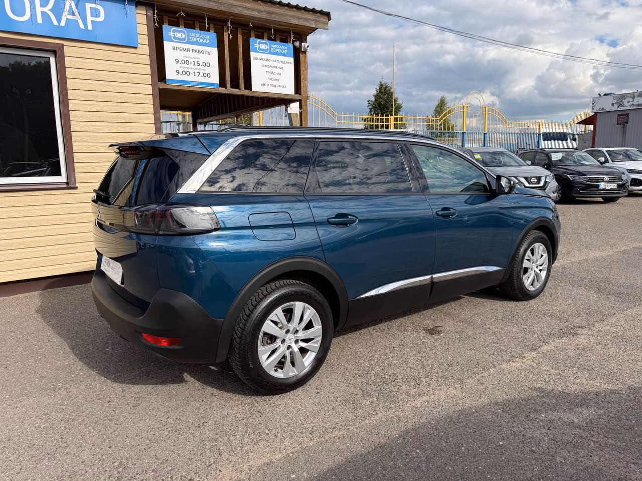 Peugeot 5008 фото 5