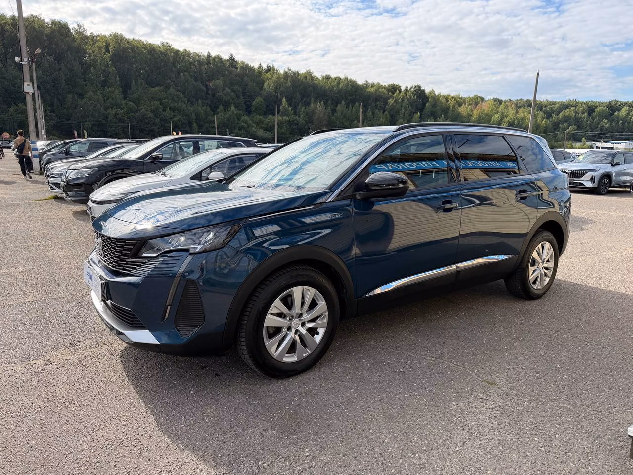 Peugeot 5008 фото 2