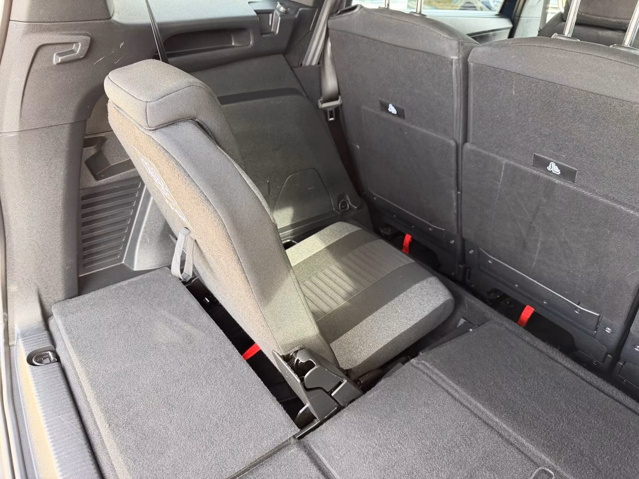 Peugeot 5008 фото 14
