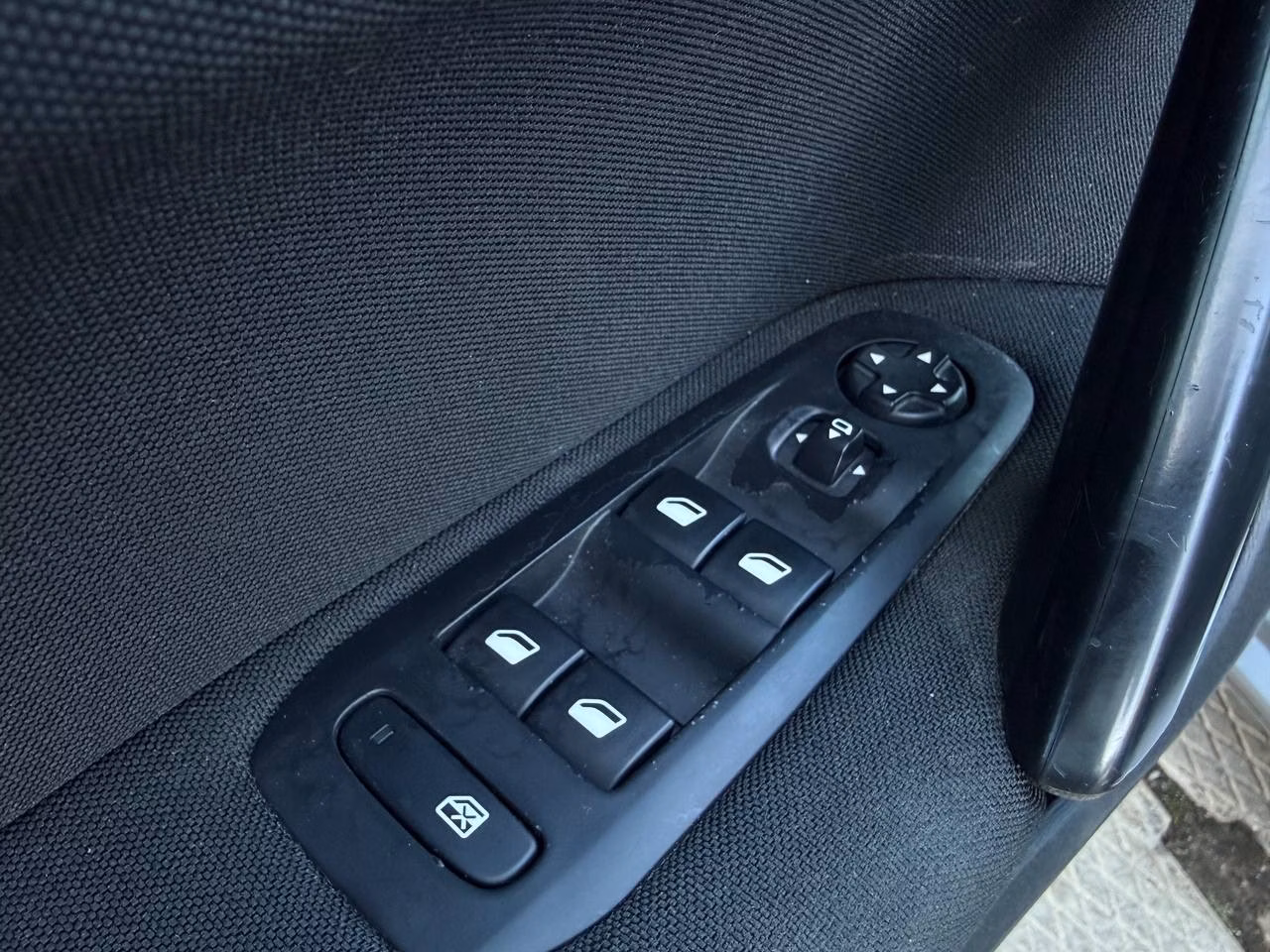 Peugeot 308 фото 10