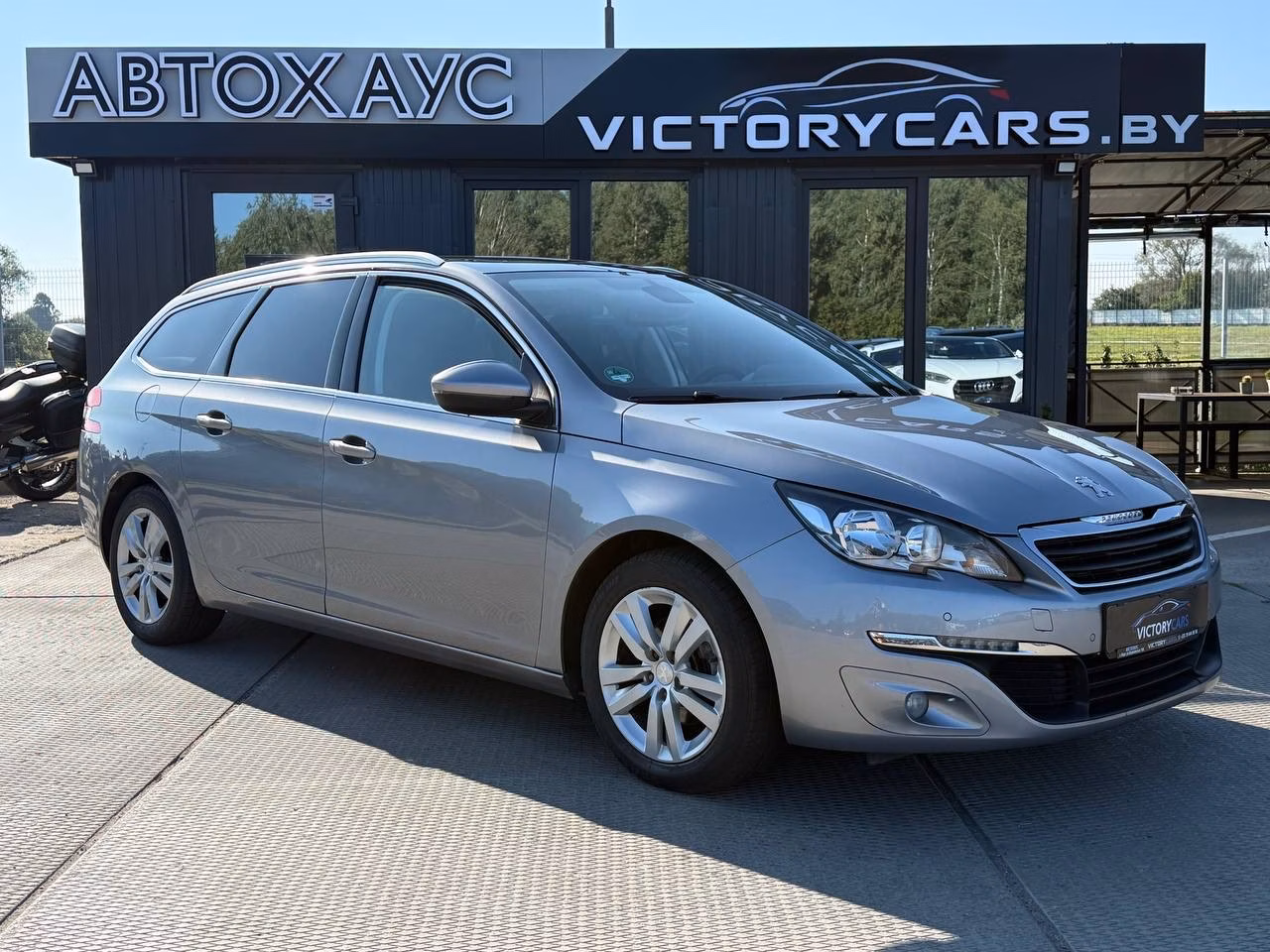 Peugeot 308 фото 3