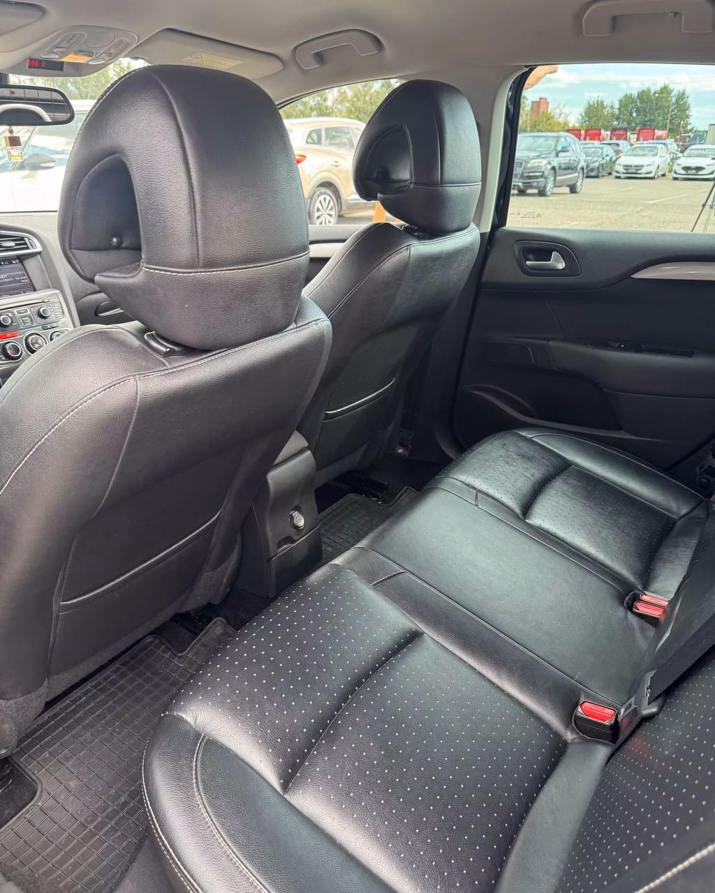 Citroen C4 фото 11