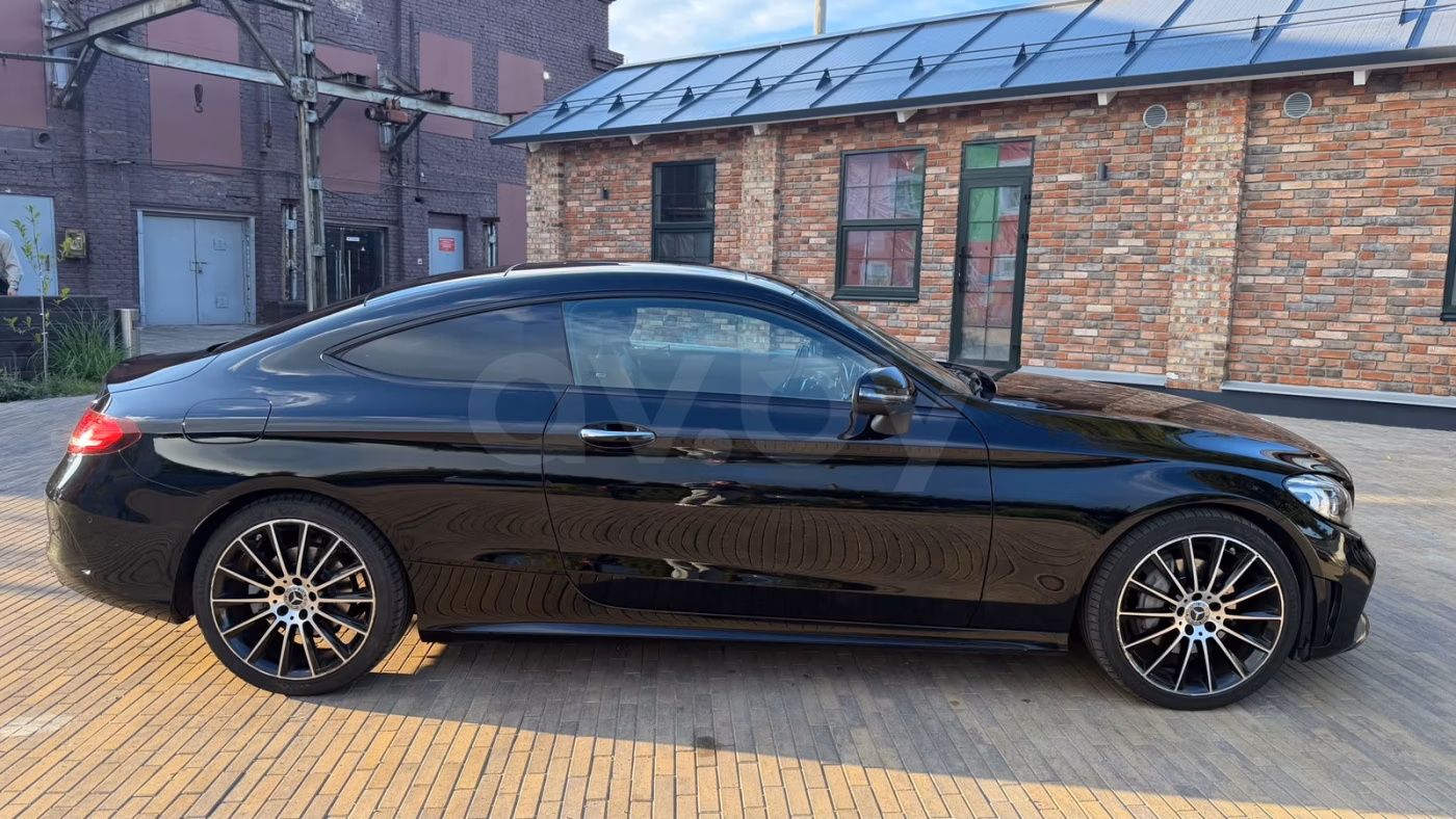 Mercedes-Benz C-Класс фото 13