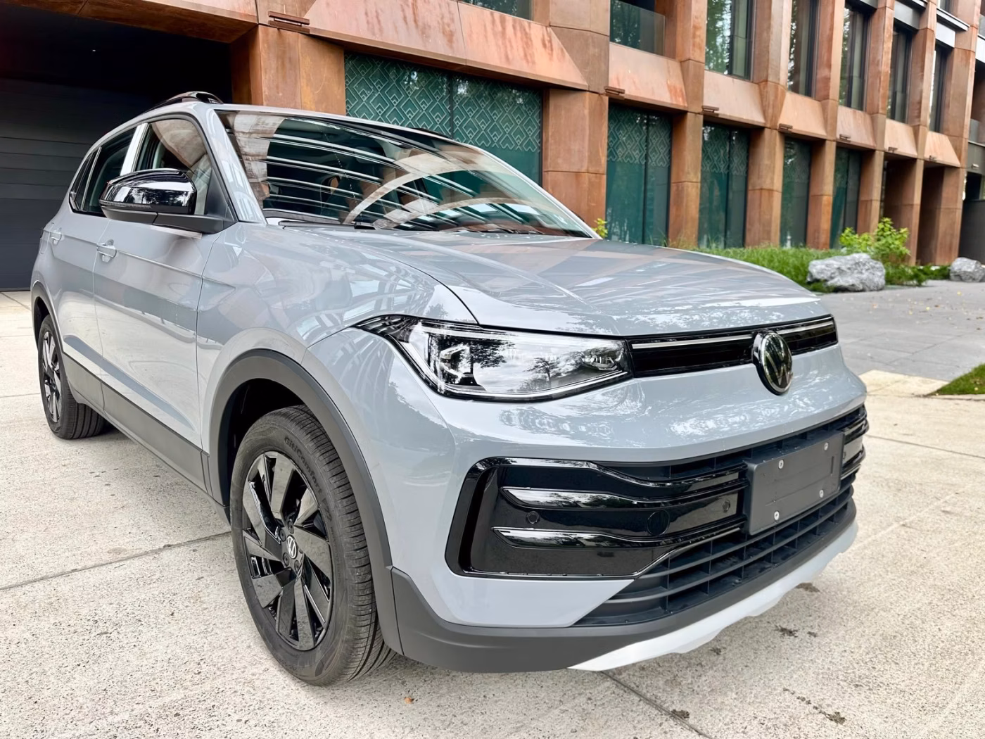 Volkswagen Tharu фото 8
