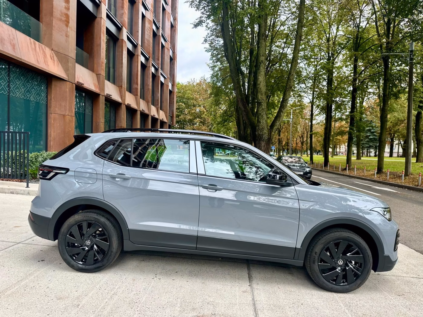 Volkswagen Tharu фото 7