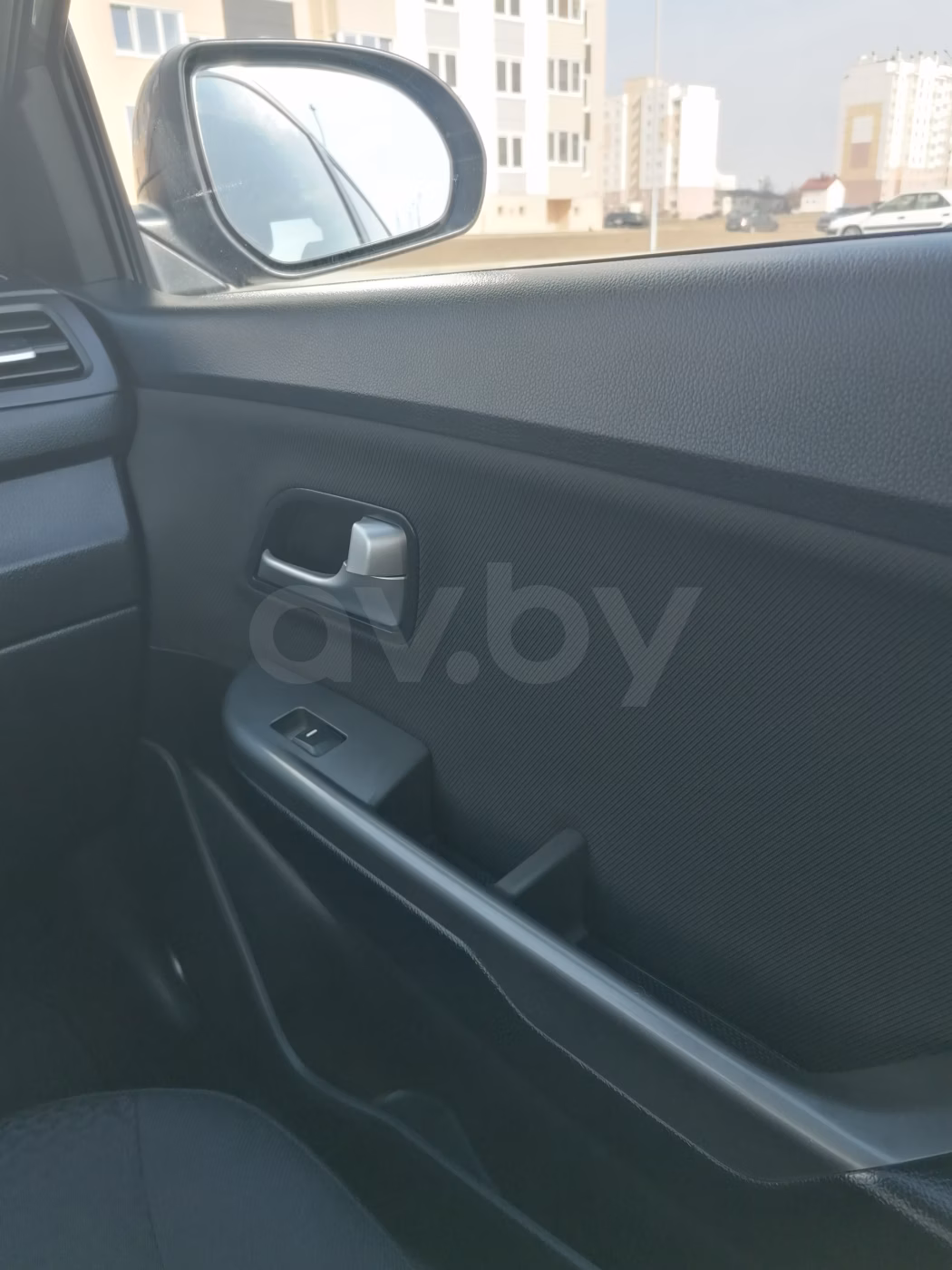Kia Rio фото 12