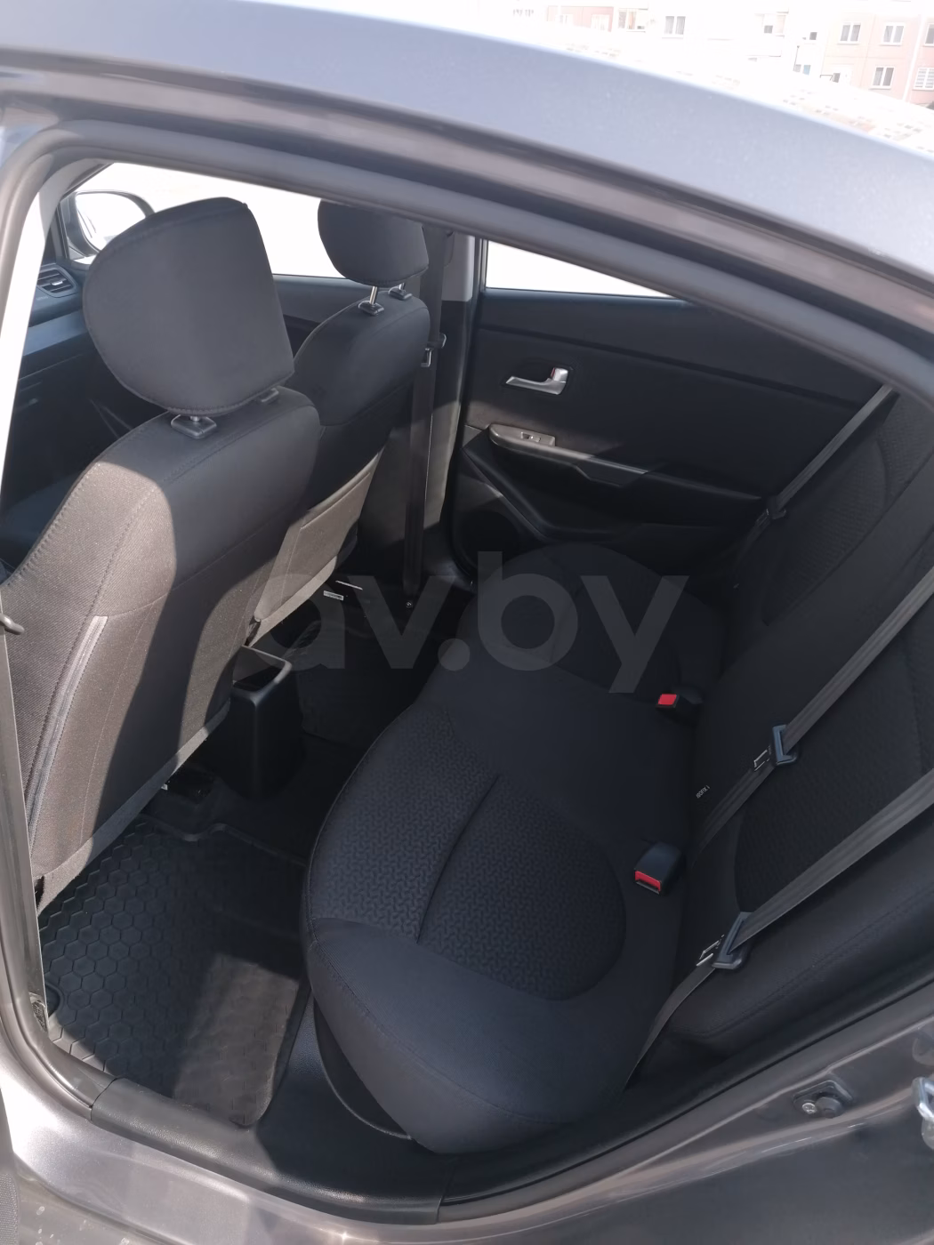 Kia Rio фото 17
