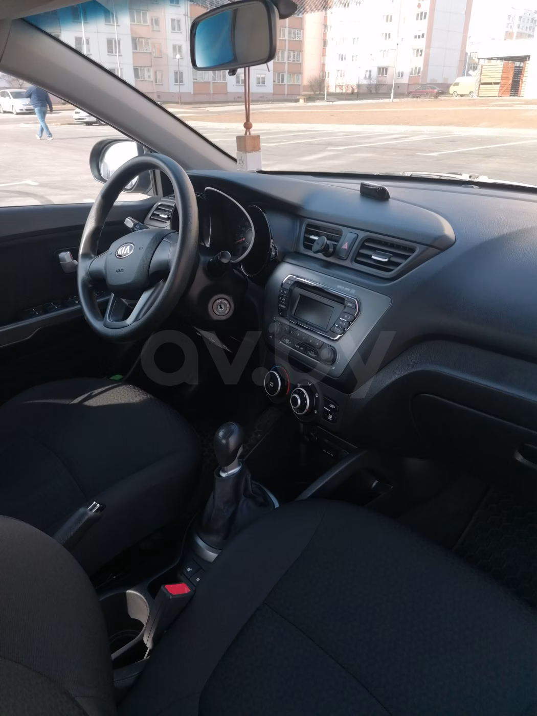 Kia Rio фото 15