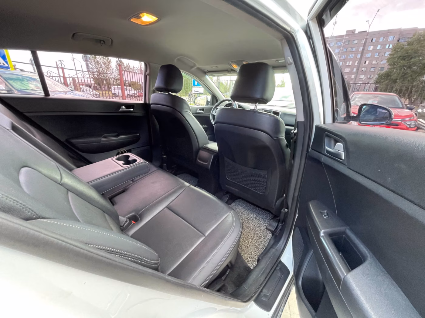 Kia Sportage фото 3