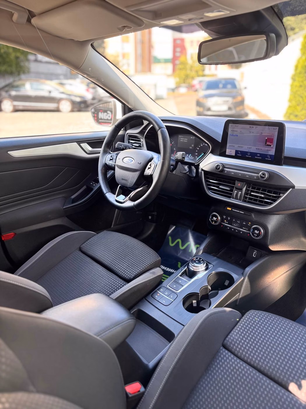 Ford Focus фото 12