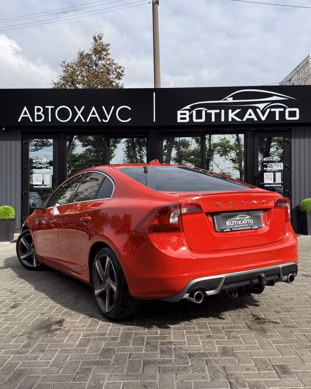 Volvo S60 фото 6